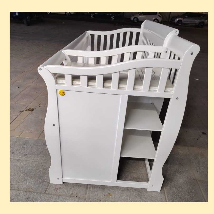 Baby cot Abu Dhabi with storage drawers, safe wooden baby bed for modern nursery