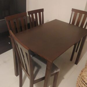 Modern Dark Brown 4-Seater Wooden Used Dining Table Set Abu Dhabi