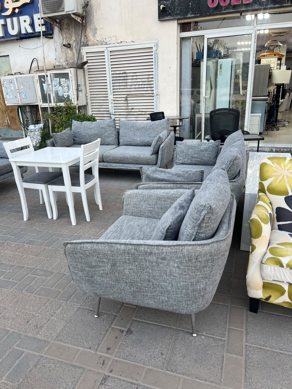 Modern grey fabric used sofa set in Abu Dhabi