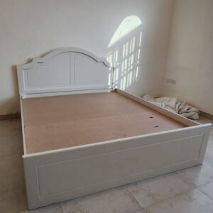 Used Queen Size Bed (150×190 cm) with Mattress in Abu Dhabi